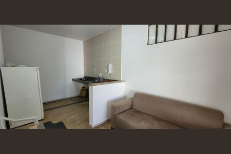 Sala de casa para alugar com 2 quartos, 50m² em Santa Lucia, Betim