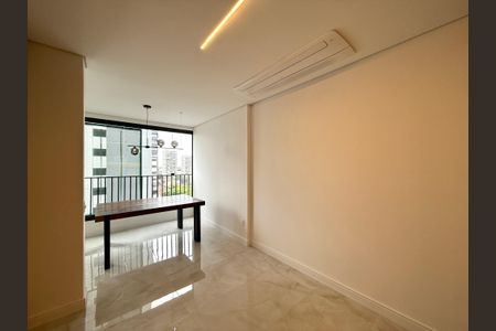 Apartamento para alugar com 58m², 2 quartos e 1 vaga Apartamento para alugar com 58m², 2 quartos e 1 vagaSala
