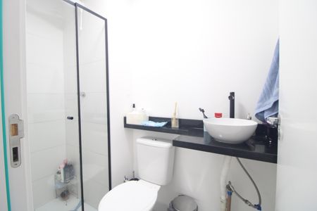 Banheiro de apartamento para alugar com 1 quarto, 37m² em Socorro, São Paulo