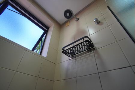 Apartamento para alugar com 65m², 2 quartos e 1 vagaBanheiro 