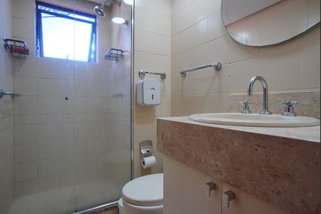 Apartamento para alugar com 65m², 2 quartos e 1 vagaBanheiro 