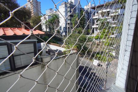 Quarto 1 - Vista de apartamento para alugar com 2 quartos, 65m² em Petrópolis, Porto Alegre