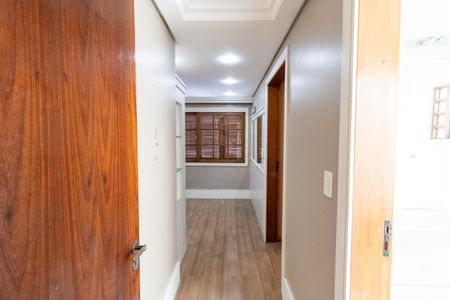 Casa de condomínio à venda com 504m², 4 quartos e 8 vagas Casa de condomínio à venda com 504m², 4 quartos e 8 vagasSuíte 3