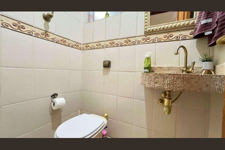 Casa à venda com 418m², 3 quartos e 4 vagas