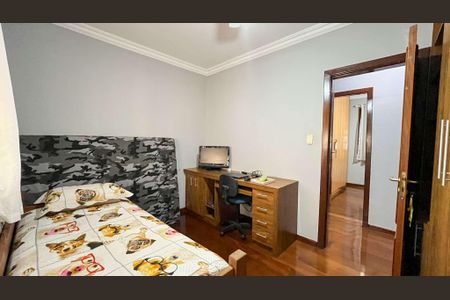 Casa à venda com 418m², 3 quartos e 4 vagas