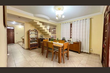 Casa à venda com 418m², 3 quartos e 4 vagas