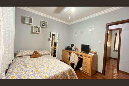 Casa à venda com 418m², 3 quartos e 4 vagas