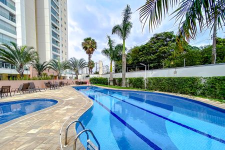 Apartamento à venda com 107m², 3 quartos e 2 vagasÁrea comum - Piscina