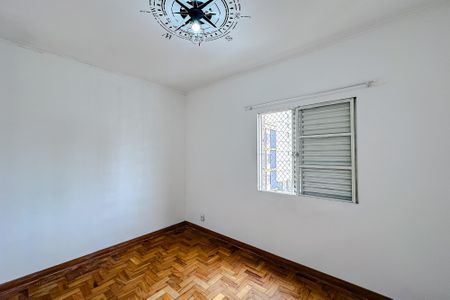 Apartamento à venda com 68m², 2 quartos e 1 vagaQuarto 2
