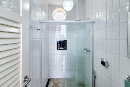 Apartamento para alugar com 400m², 6 quartos e sem vaga Apartamento para alugar com 400m², 6 quartos e sem vagaBanheiro de Serviço