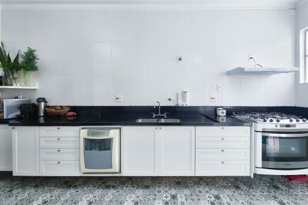 Apartamento para alugar com 400m², 6 quartos e sem vaga Apartamento para alugar com 400m², 6 quartos e sem vagaCozinha