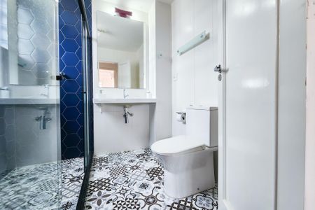 Apartamento para alugar com 400m², 6 quartos e sem vaga Apartamento para alugar com 400m², 6 quartos e sem vagaBanheiro Social 2