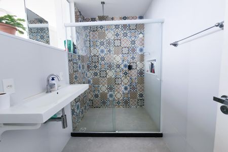 Apartamento para alugar com 400m², 6 quartos e sem vaga Apartamento para alugar com 400m², 6 quartos e sem vagaBanheiro Social 1