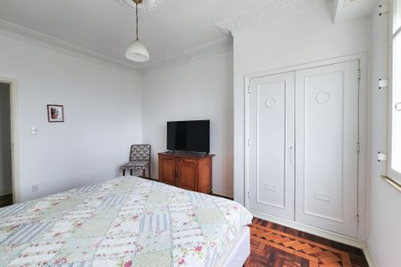 Apartamento para alugar com 400m², 6 quartos e sem vaga Apartamento para alugar com 400m², 6 quartos e sem vagaQuarto 4