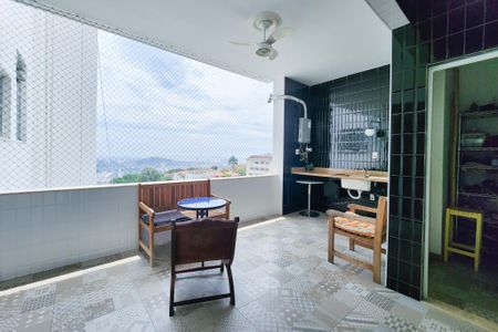 Apartamento para alugar com 400m², 6 quartos e sem vaga Apartamento para alugar com 400m², 6 quartos e sem vagaÁrea de Serviço