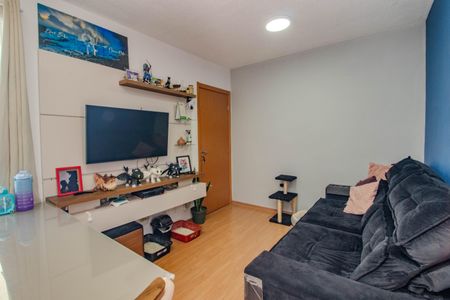 Sala de apartamento à venda com 2 quartos, 40m² em Chácara das Pedras, Porto Alegre