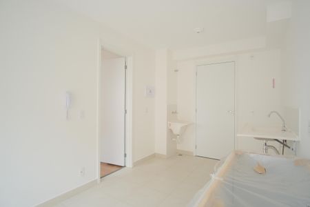 Sala de apartamento para alugar com 1 quarto, 27m² em Penha de França, São Paulo