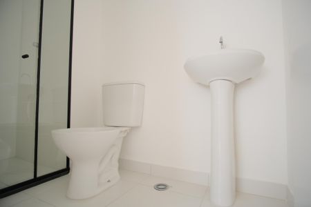 Apartamento para alugar com 27m², 1 quarto e sem vagaBanheiro da Suíte