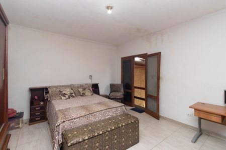 Casa à venda com 190m², 5 quartos e 4 vagasSuíte 3