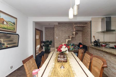 Casa à venda com 190m², 5 quartos e 4 vagasCopa