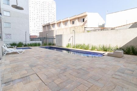 Apartamento à venda com 37m², 2 quartos e sem vagaÁrea comum - Piscina