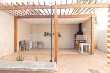 Apartamento à venda com 37m², 2 quartos e sem vagaÁrea comum - Churrasqueira