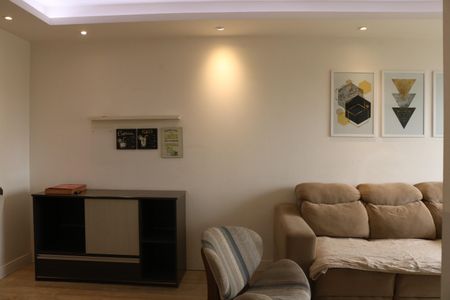 Apartamento para alugar com 78m², 2 quartos e 1 vagaSala