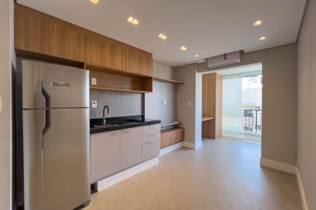 Sala e cozinha de kitnet/studio para alugar com 1 quarto, 33m² em Vila Mariana, São Paulo