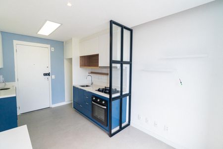 Studio à venda com 27m², 1 quarto e sem vaga Studio à venda com 27m², 1 quarto e sem vagaSala/Cozinha