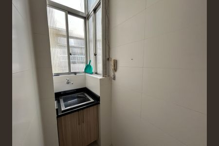 Apartamento à venda com 79m², 2 quartos e sem vagaÁrea de Serviço