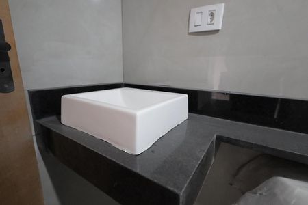 Casa à venda com 125m², 3 quartos e 2 vagasBanheiro 2