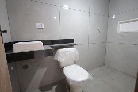 Casa à venda com 125m², 3 quartos e 2 vagasBanheiro 2