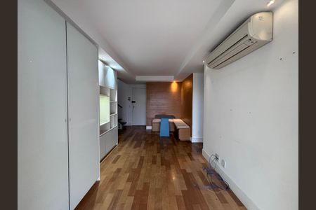 Sala de apartamento à venda com 2 quartos, 133m² em Pinheiros, São Paulo