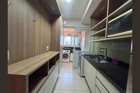 Apartamento à venda com 133m², 2 quartos e 2 vagas Apartamento à venda com 133m², 2 quartos e 2 vagasCozinha