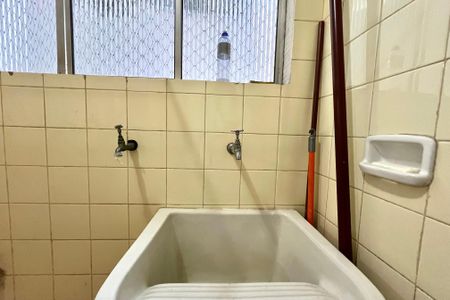 Apartamento à venda com 70m², 3 quartos e 1 vagaÁrea de Serviço