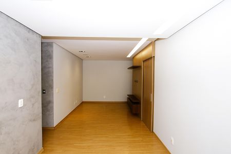 Sala de apartamento para alugar com 3 quartos, 75m² em Calafate, Belo Horizonte