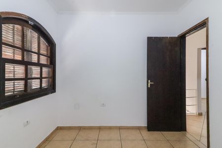 Casa à venda com 90m², 5 quartos e 1 vaga Casa à venda com 90m², 5 quartos e 1 vagaQuarto 3