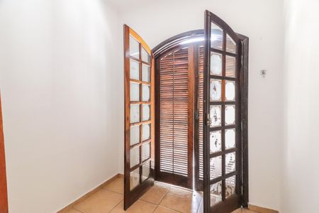 Casa à venda com 90m², 5 quartos e 1 vaga Casa à venda com 90m², 5 quartos e 1 vagaQuarto 5