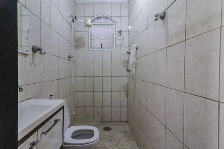 Casa à venda com 90m², 5 quartos e 1 vaga Casa à venda com 90m², 5 quartos e 1 vagaBanheiro