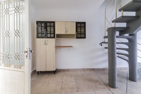 Casa à venda com 90m², 5 quartos e 1 vaga Casa à venda com 90m², 5 quartos e 1 vagaCozinha