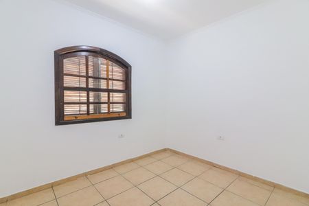 Casa à venda com 90m², 5 quartos e 1 vaga Casa à venda com 90m², 5 quartos e 1 vagaQuarto 4