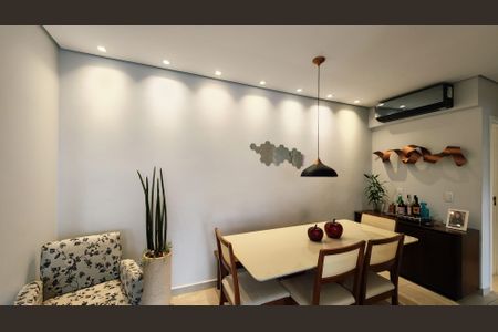 Apartamento à venda com 74m², 3 quartos e 2 vagasSala