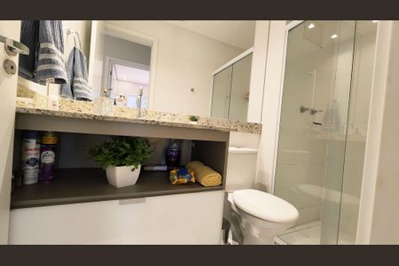 Apartamento à venda com 74m², 3 quartos e 2 vagasBanheiro