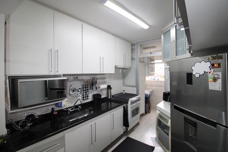 Apartamento para alugar com 74m², 3 quartos e 2 vagasCozinha