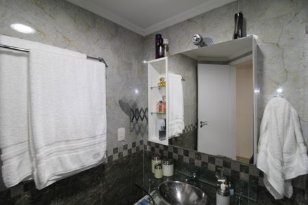 Apartamento para alugar com 74m², 3 quartos e 2 vagasBanheiro