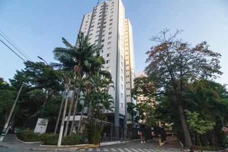 Apartamento para alugar com 81m², 2 quartos e 1 vaga Apartamento para alugar com 81m², 2 quartos e 1 vagaFachada do Prédio