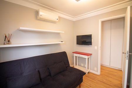 Apartamento para alugar com 81m², 2 quartos e 1 vaga Apartamento para alugar com 81m², 2 quartos e 1 vagaQuarto