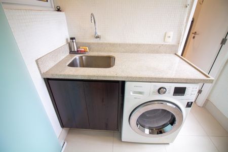 Apartamento para alugar com 81m², 2 quartos e 1 vaga Apartamento para alugar com 81m², 2 quartos e 1 vagaÁrea de Serviço