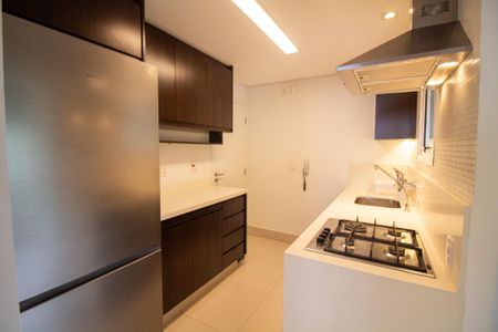 Apartamento para alugar com 81m², 2 quartos e 1 vaga Apartamento para alugar com 81m², 2 quartos e 1 vagaCozinha