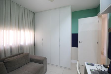 Apartamento à venda com 104m², 3 quartos e 2 vagasQuarto 1